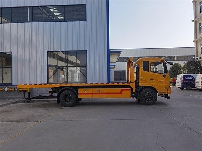 東風(fēng)天錦五噸全落地平板清障車