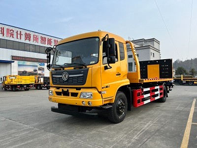 東風(fēng)天錦八噸平板清障車-創(chuàng)富版