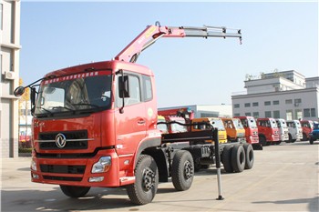 東風(fēng)天龍前四后八三一帕爾菲格PK10000折臂吊