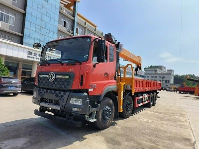 帕菲特16噸五節(jié)臂天龍前四后八隨車吊